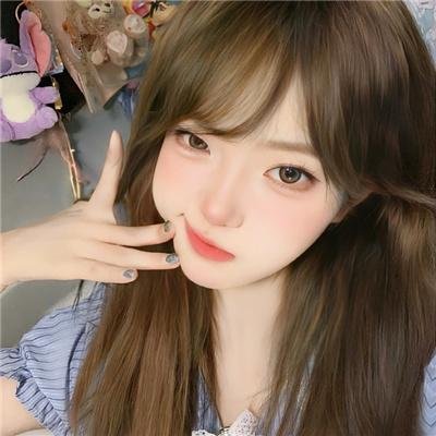 踉跄女孩 海报