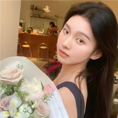 女儿国嬉春 海报